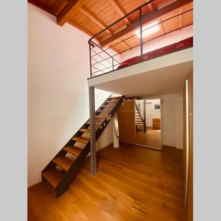 Apartamento Viareggina Con Giardino Marina Di Pisa Exterior foto
